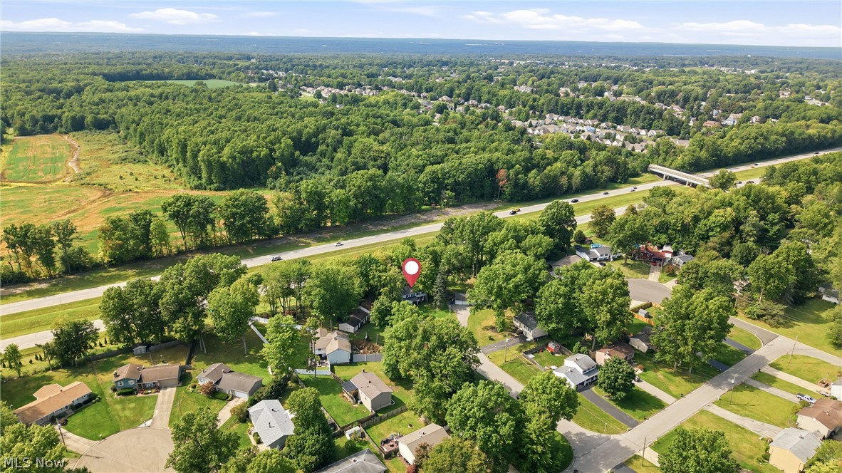 1922 Burr Oaks Court Austintown OH 44515