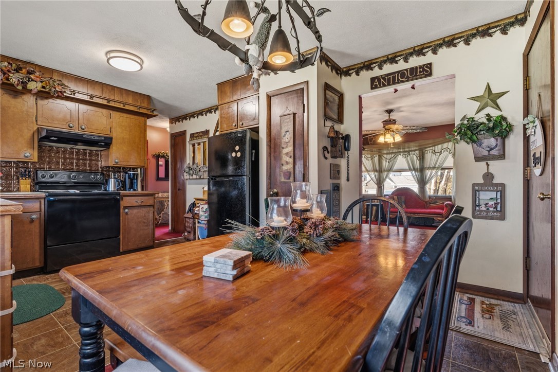 13100 Market Avenue N Hartville OH 44632
