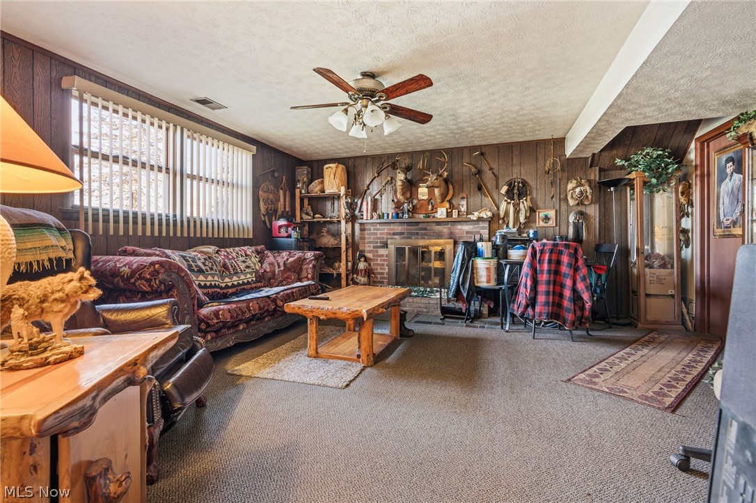 13100 Market Avenue N Hartville OH 44632