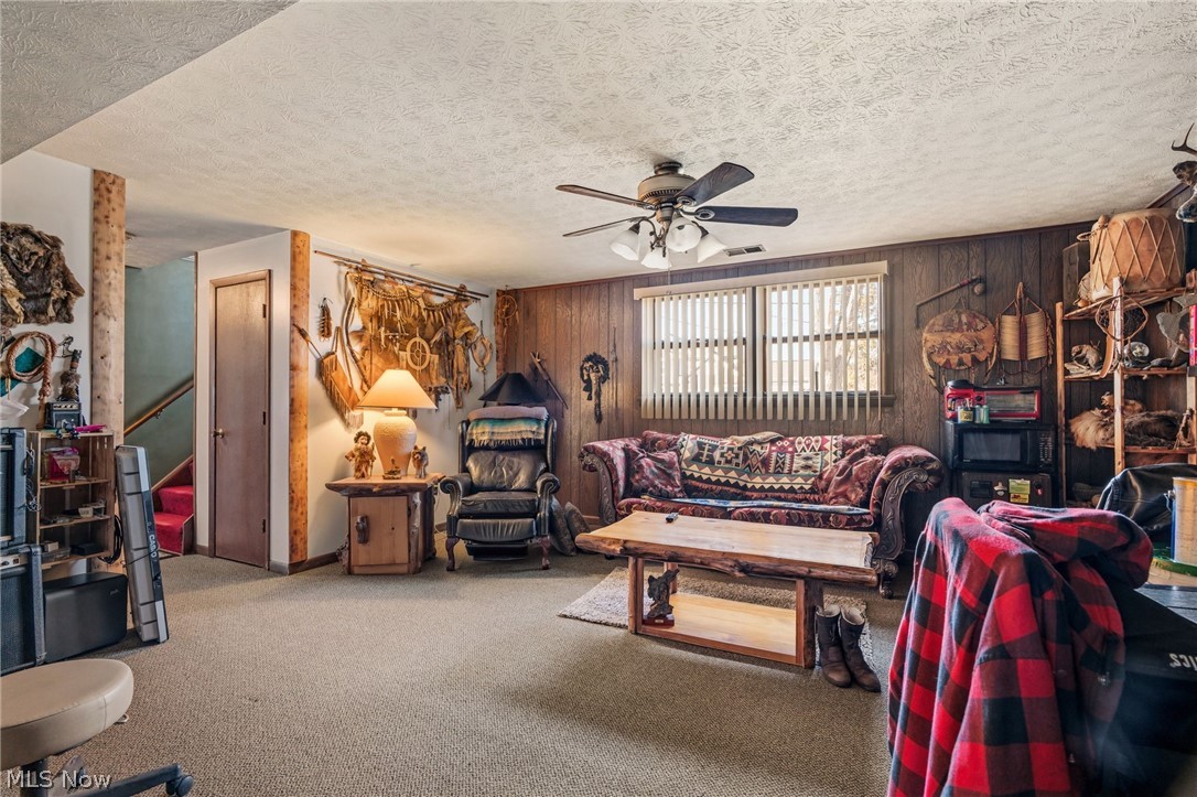 13100 Market Avenue N Hartville OH 44632