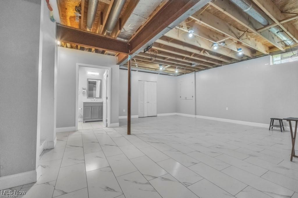 7310 Lamson Road Oakwood Village OH 44146