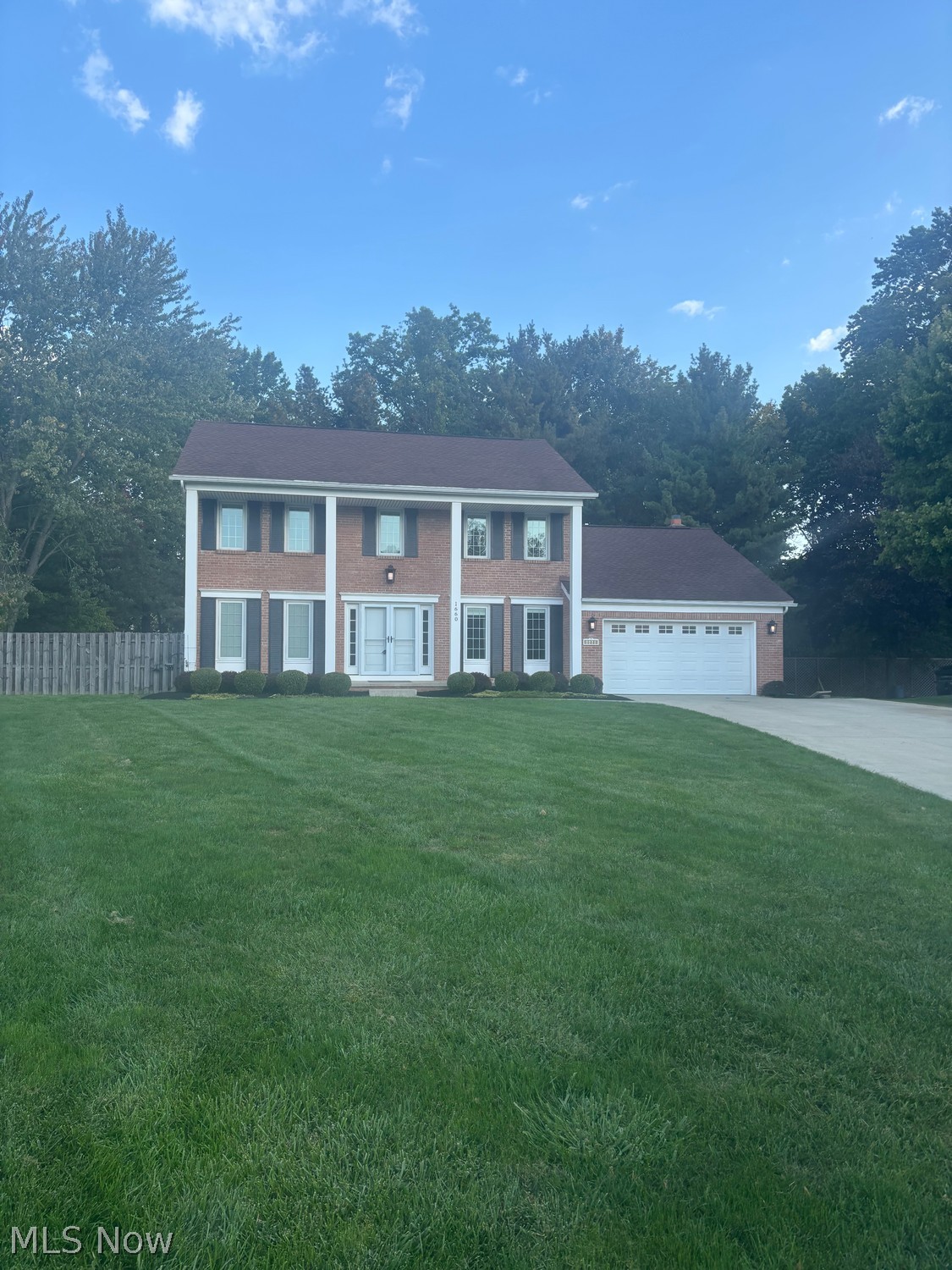 1660 Sperrys Forge Trail Westlake OH 44145