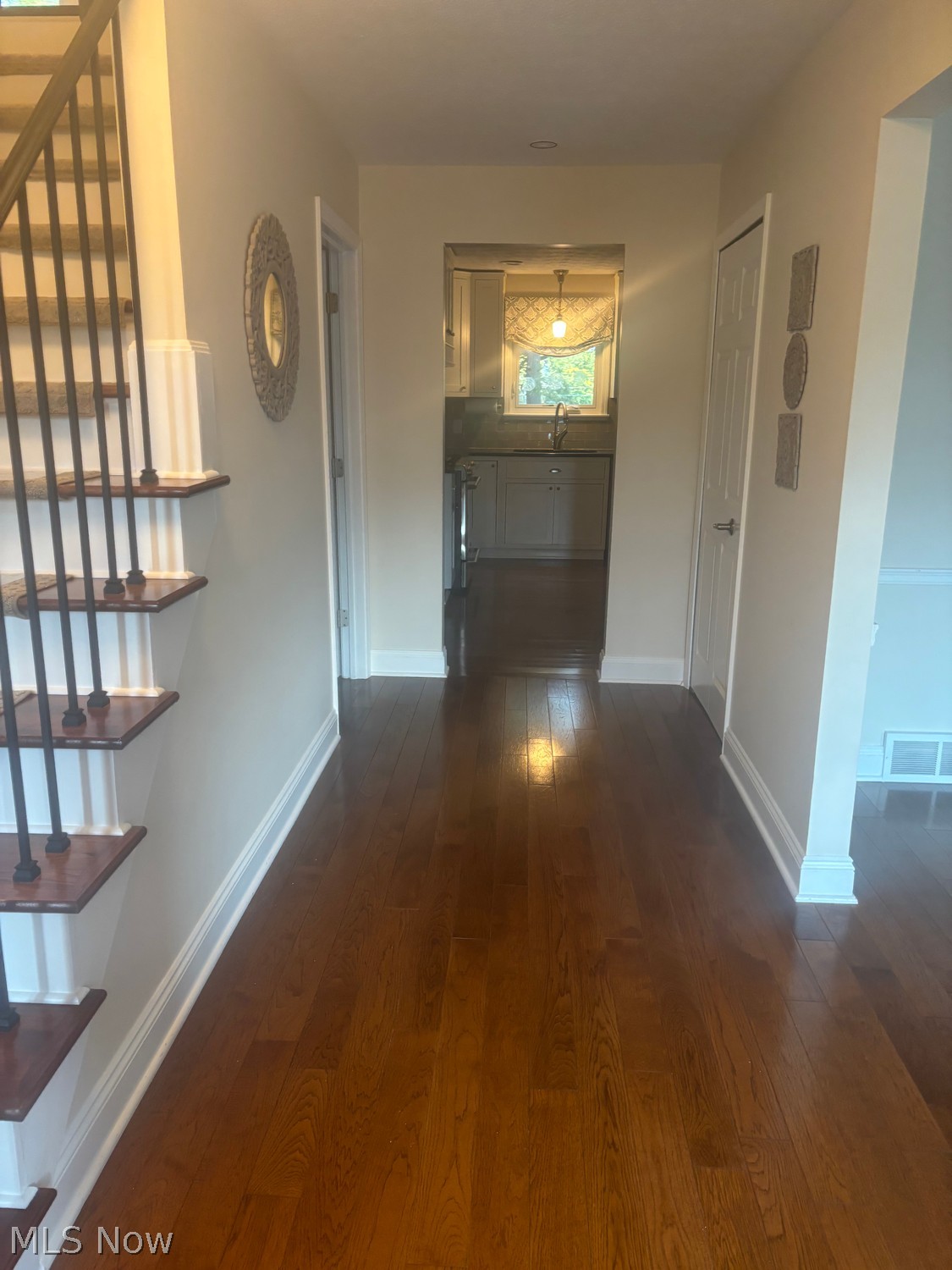 1660 Sperrys Forge Trail Westlake OH 44145
