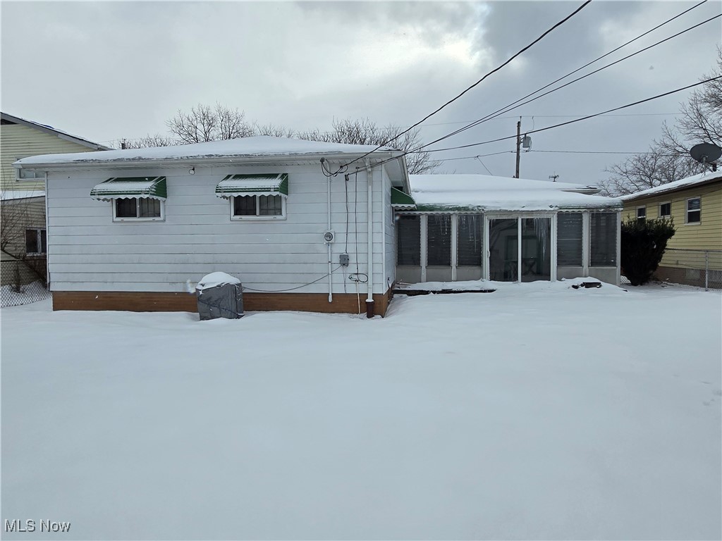 18743 Garden Boulevard Cleveland OH 44128