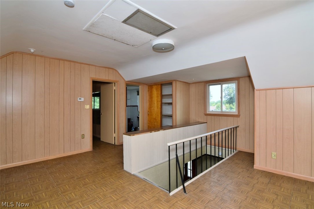 24250 S Woodland Road Shaker Heights OH 44122