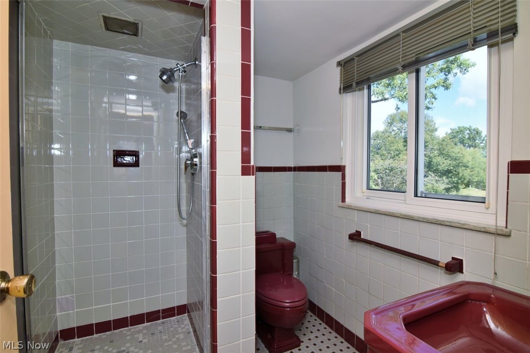 24250 S Woodland Road Shaker Heights OH 44122