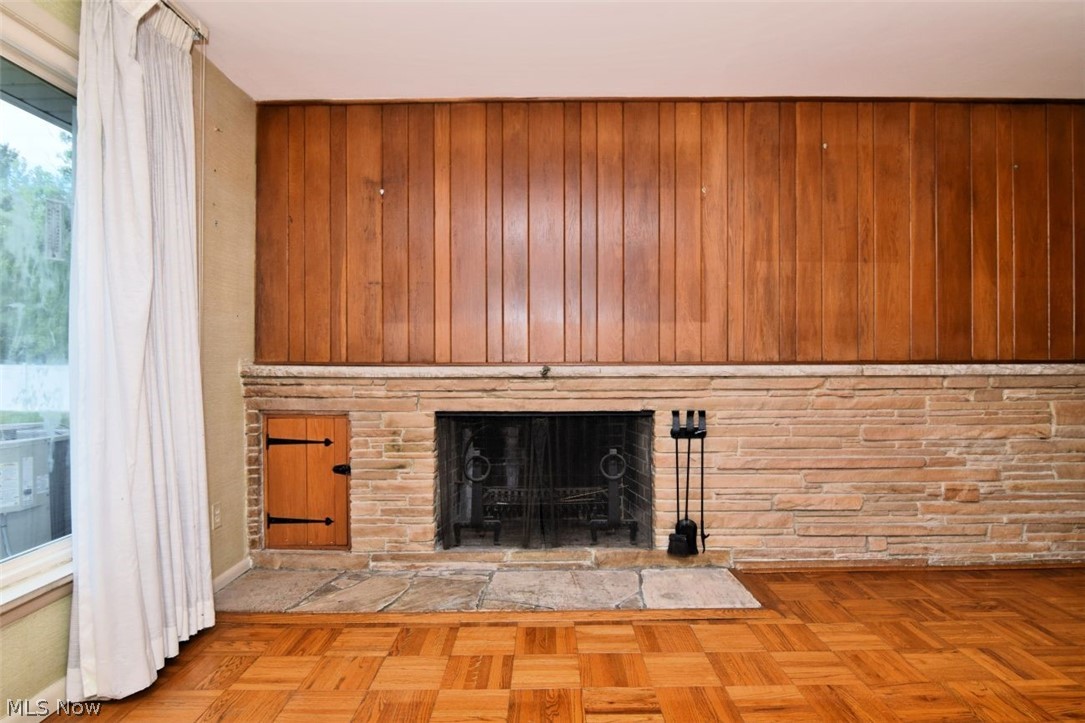 24250 S Woodland Road Shaker Heights OH 44122