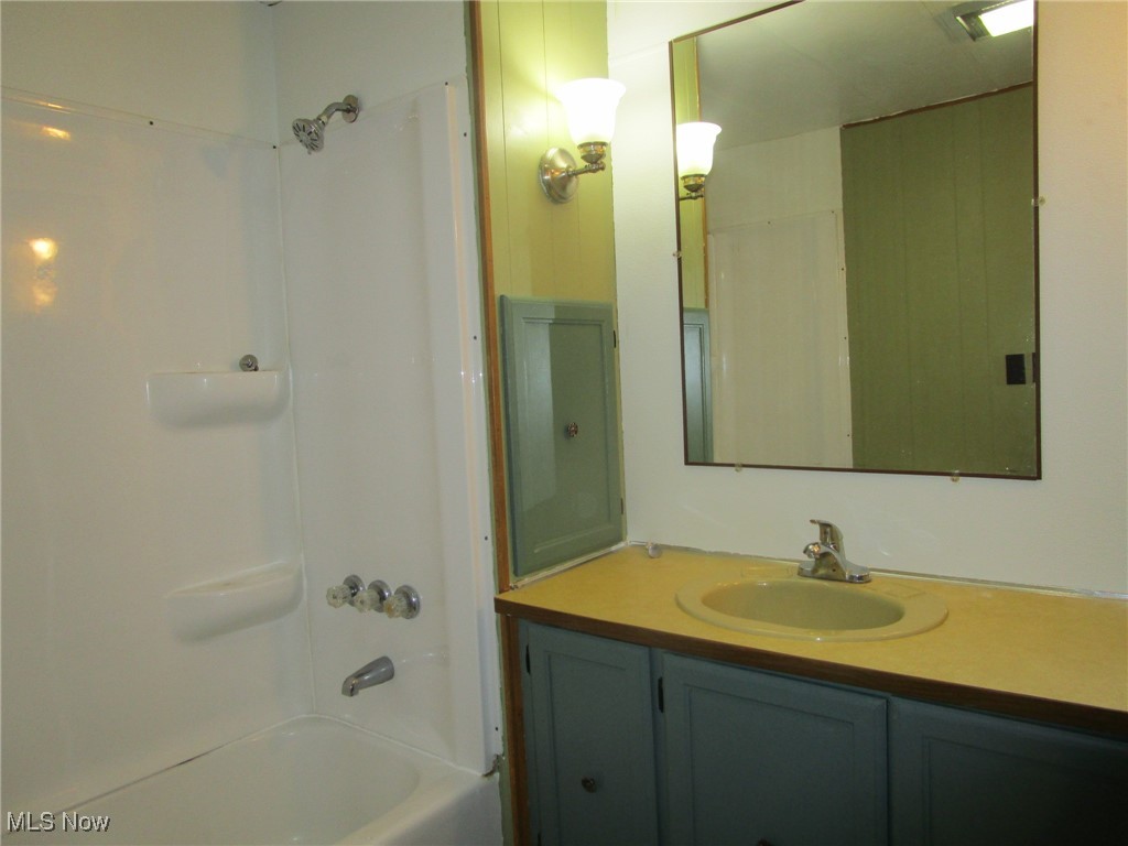 1626 #165 E 51st Street Ashtabula OH 44004