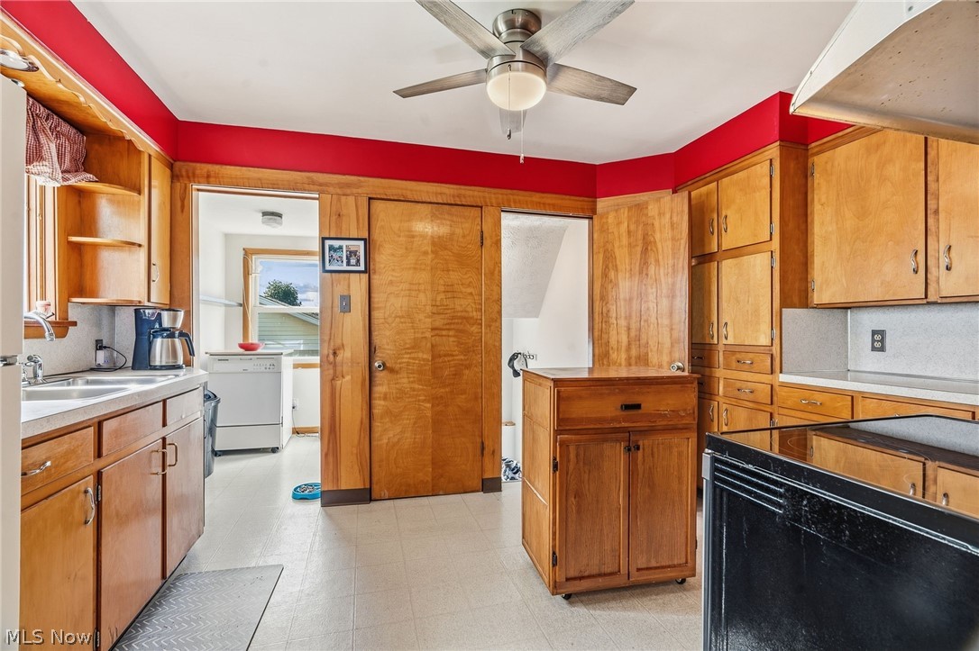 324 Woodrow Street NW North Canton OH 44720