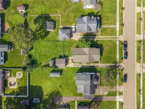 324 Woodrow Street NW North Canton OH 44720