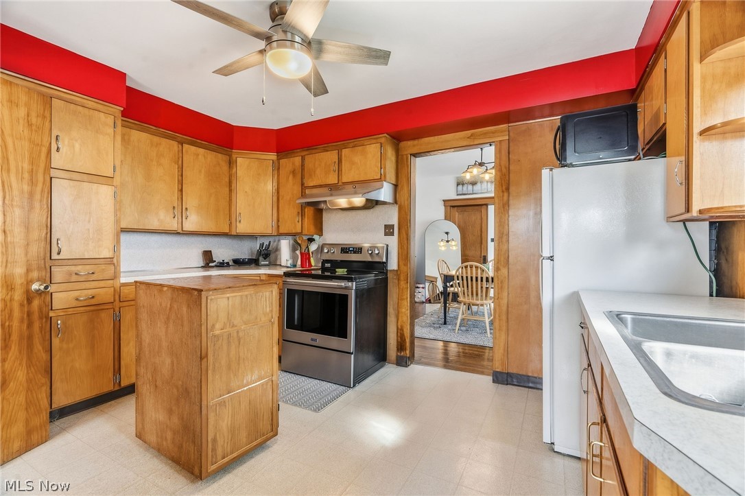 324 Woodrow Street NW North Canton OH 44720