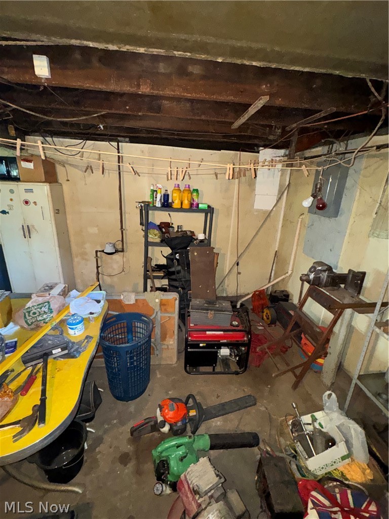 375 N Arlington Street Akron OH 44305