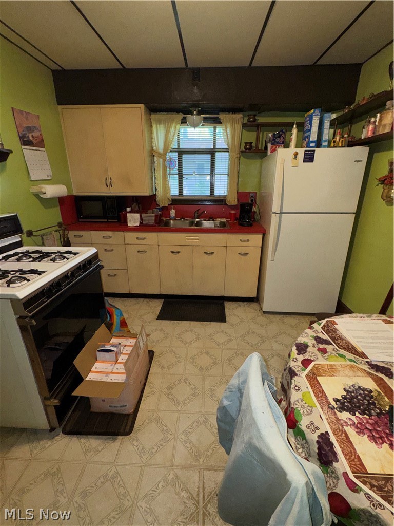 375 N Arlington Street Akron OH 44305