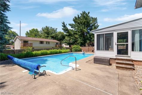 7728 Brunswick Circle NW Massillon OH 44646