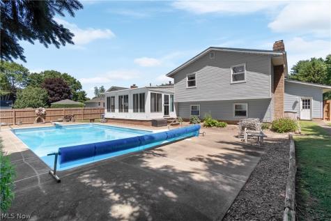 7728 Brunswick Circle NW Massillon OH 44646