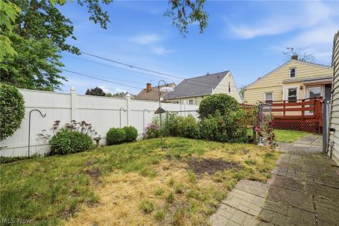4116 W 161st Street Cleveland OH 44135