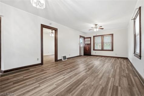 4116 W 161st Street Cleveland OH 44135