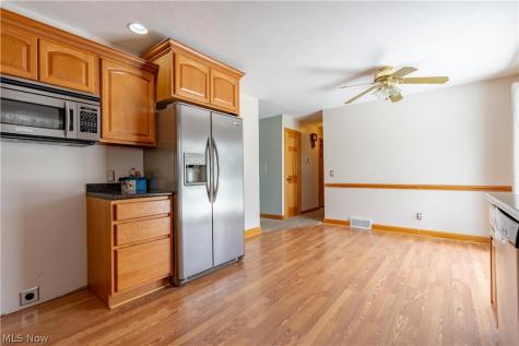 3804 Psolla Street NE Canton OH 44721