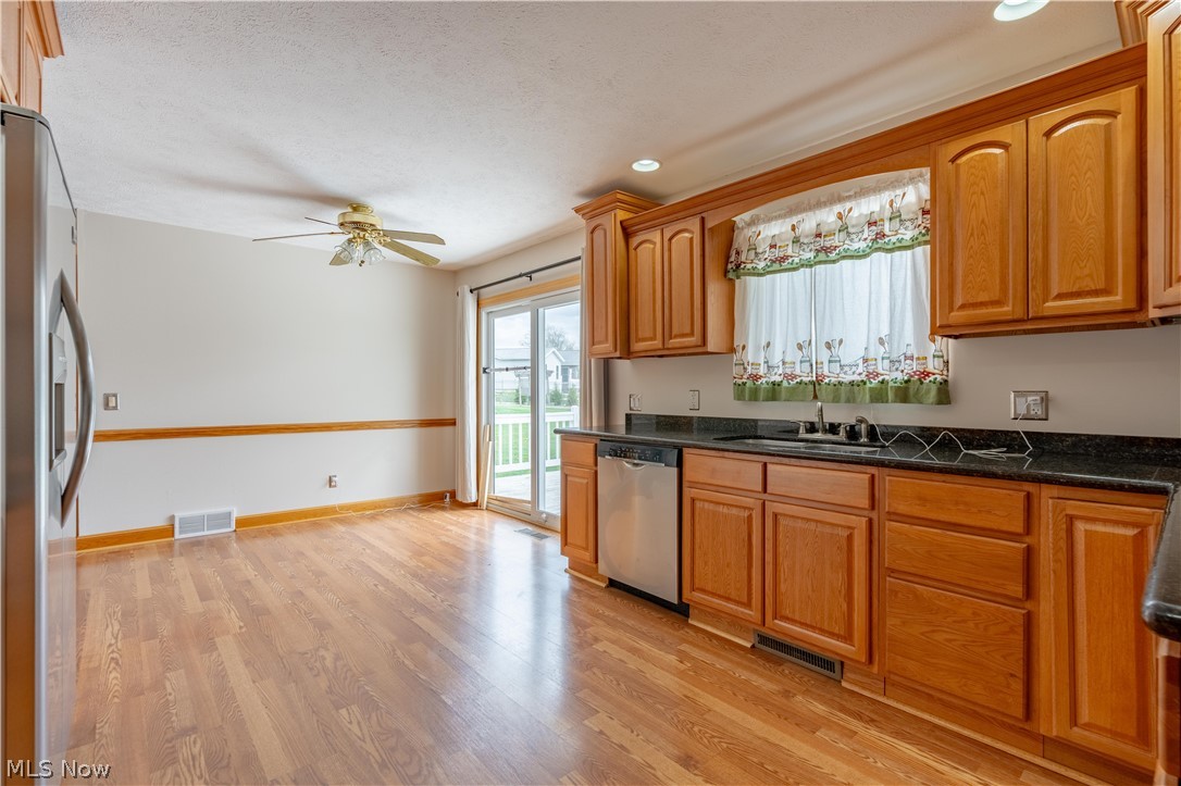 3804 Psolla Street NE Canton OH 44721
