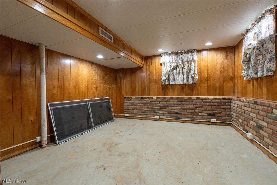 3804 Psolla Street NE Canton OH 44721