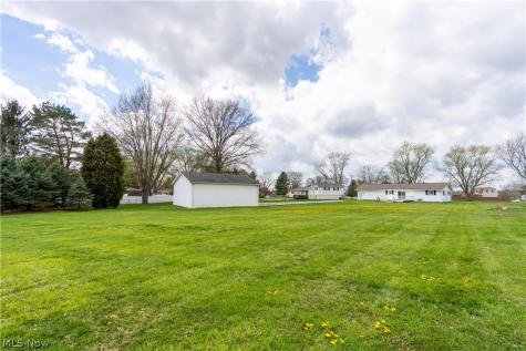 3804 Psolla Street NE Canton OH 44721