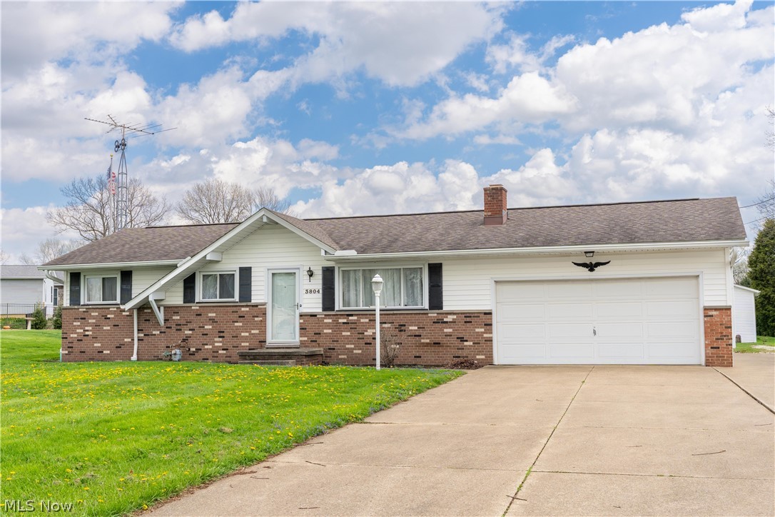 3804 Psolla Street NE Canton OH 44721