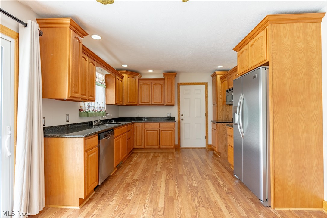 3804 Psolla Street NE Canton OH 44721