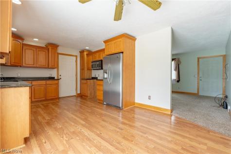 3804 Psolla Street NE Canton OH 44721