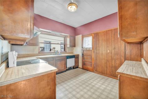 3479 W 95th Street Cleveland OH 44102