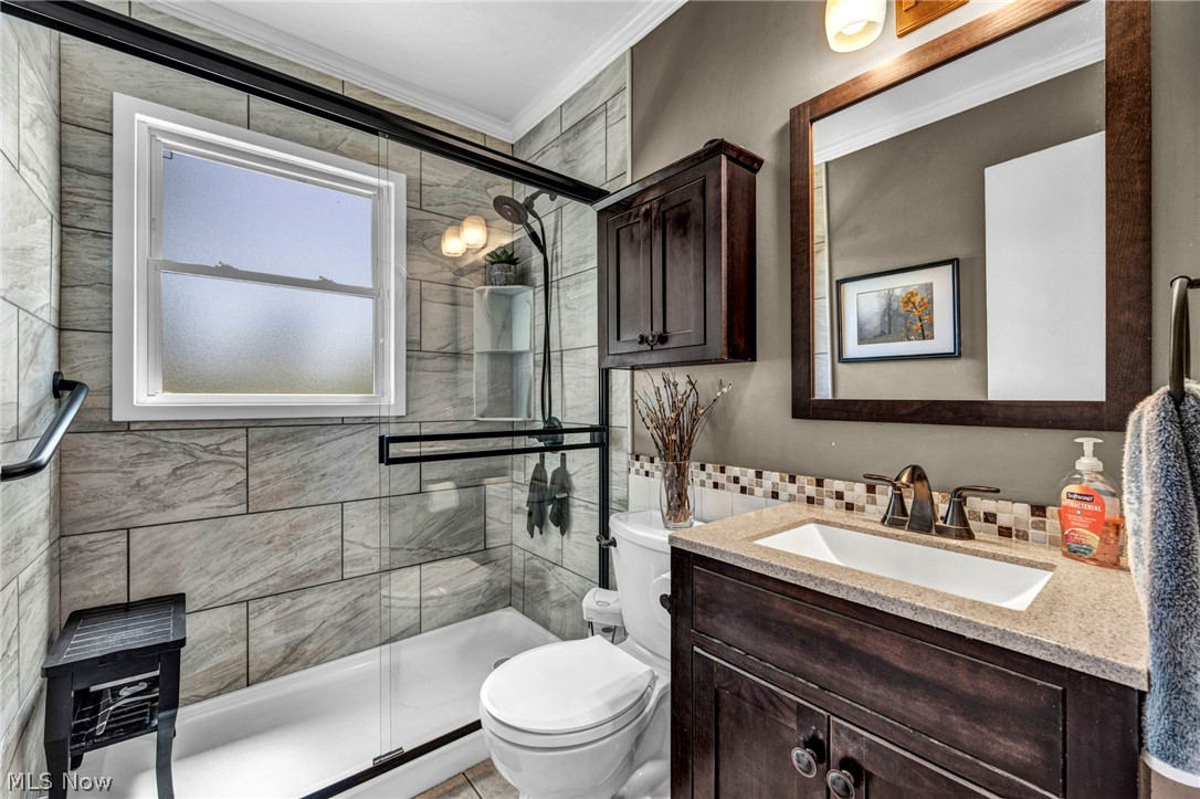 683 Lucille Drive Elyria OH 44035