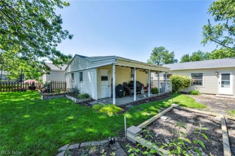 683 Lucille Drive Elyria OH 44035