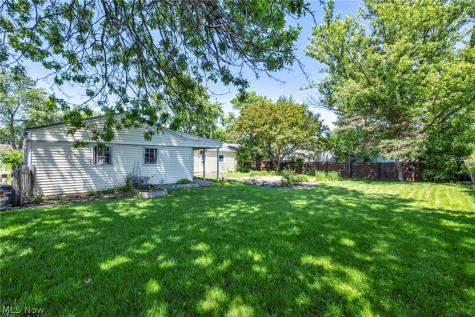 683 Lucille Drive Elyria OH 44035