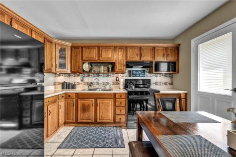 683 Lucille Drive Elyria OH 44035