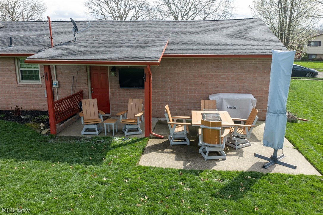 1126 3rd Street SW New Philadelphia OH 44663