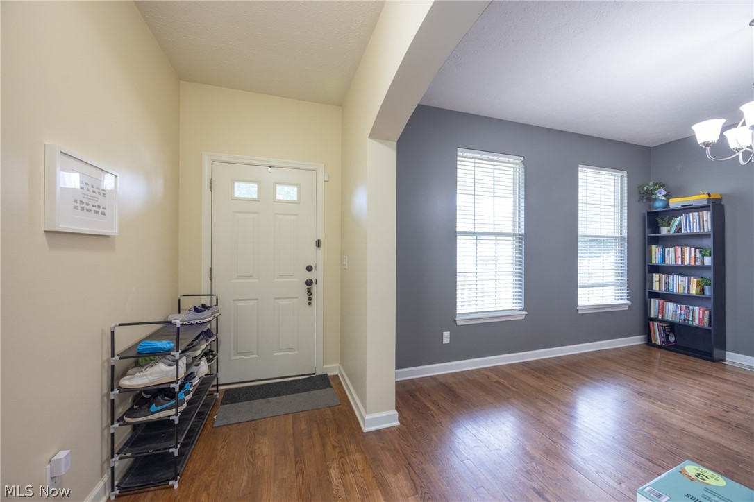 8856 Oakbrook Circle Twinsburg OH 44087