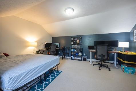 8856 Oakbrook Circle Twinsburg OH 44087