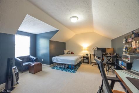 8856 Oakbrook Circle Twinsburg OH 44087