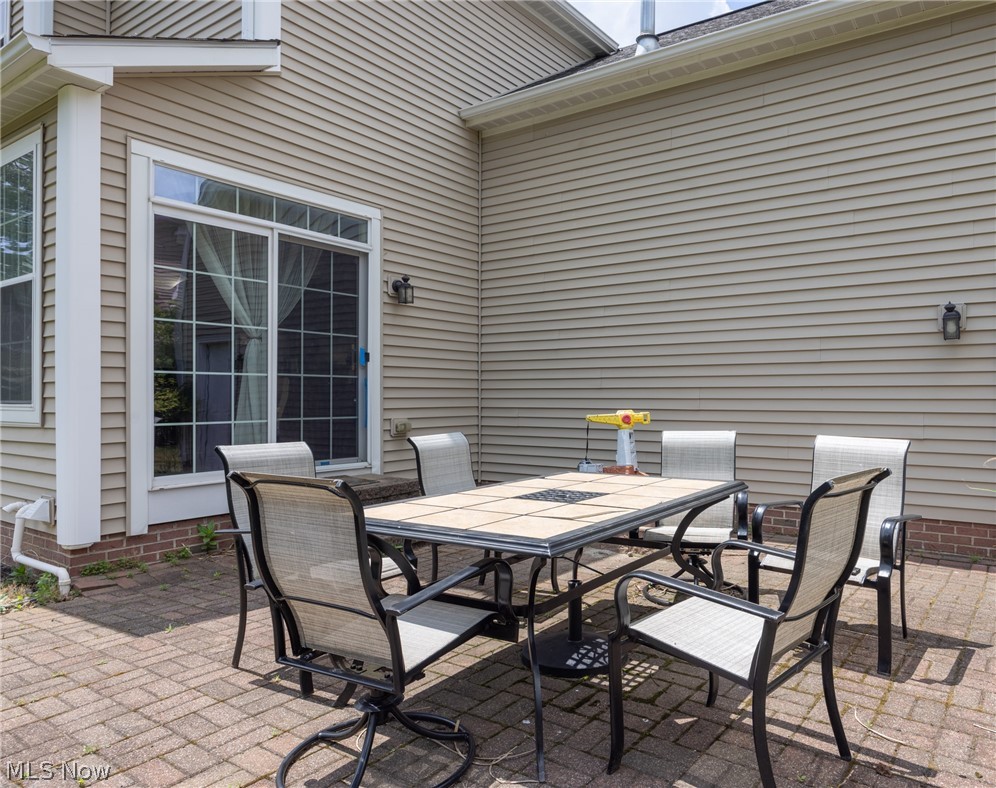 8856 Oakbrook Circle Twinsburg OH 44087