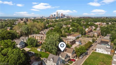 6200 Ellen Avenue Cleveland OH 44102