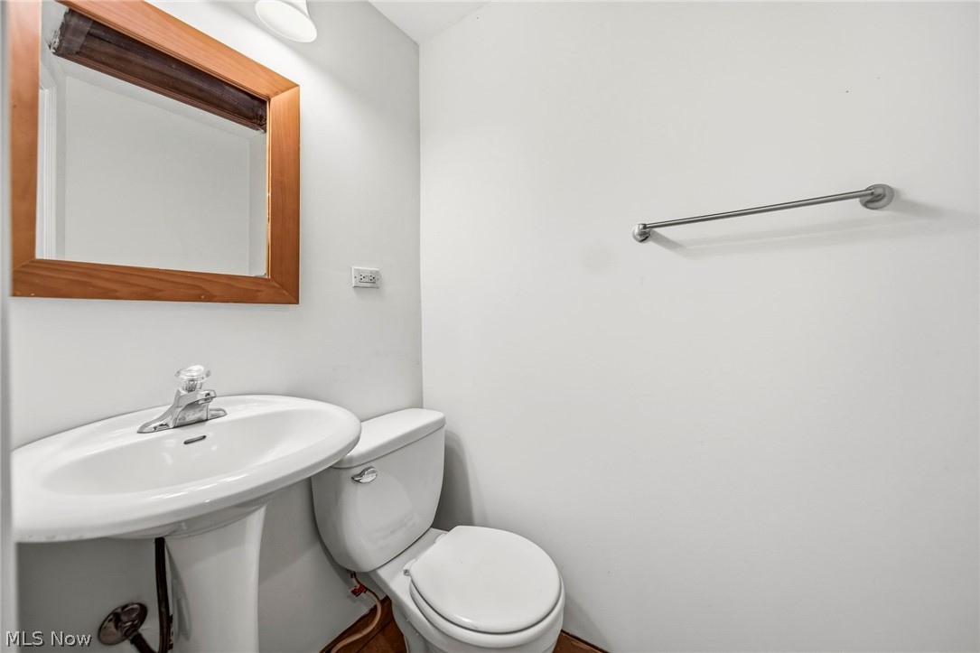 2490 Glenridge Road Euclid OH 44117