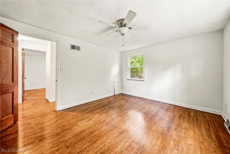 2490 Glenridge Road Euclid OH 44117