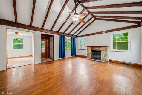 2490 Glenridge Road Euclid OH 44117