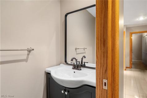 540 Crossbrook Drive Berea OH 44017