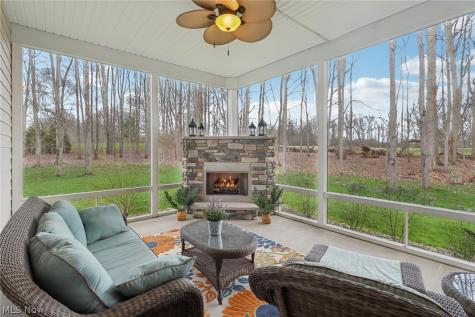 380 Crown Ridge Drive Cuyahoga Falls OH 44223