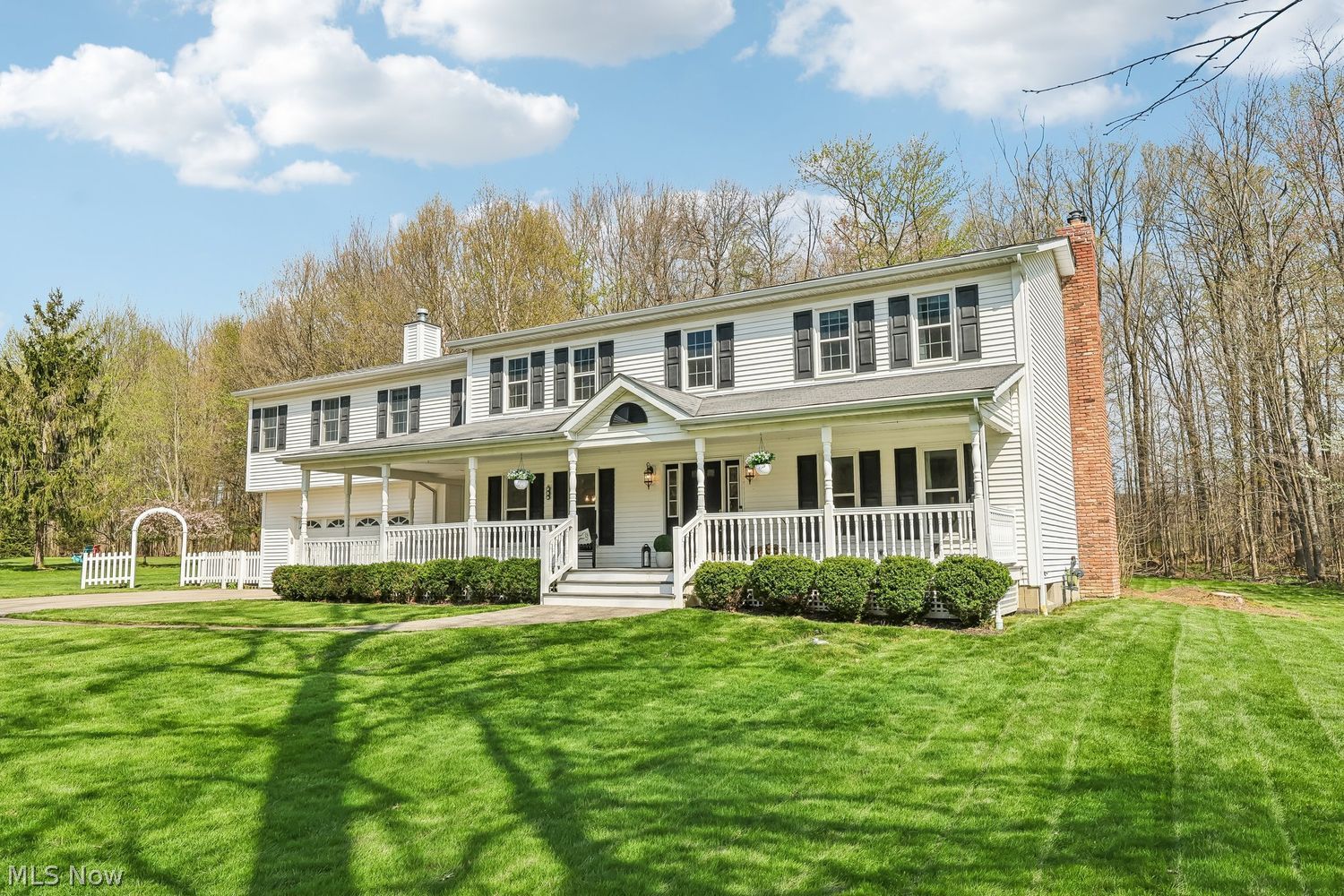 8688 Lake In The Woods Trail Chagrin Falls OH 44023