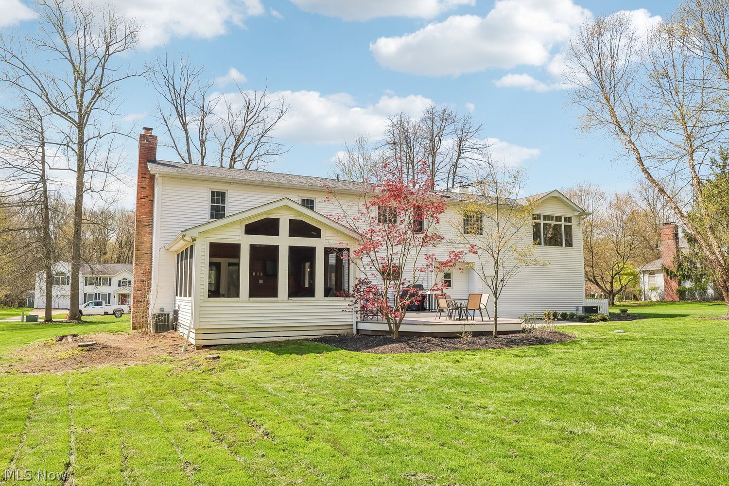 8688 Lake In The Woods Trail Chagrin Falls OH 44023