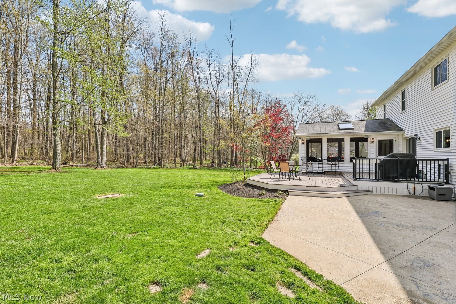 8688 Lake In The Woods Trail Chagrin Falls OH 44023
