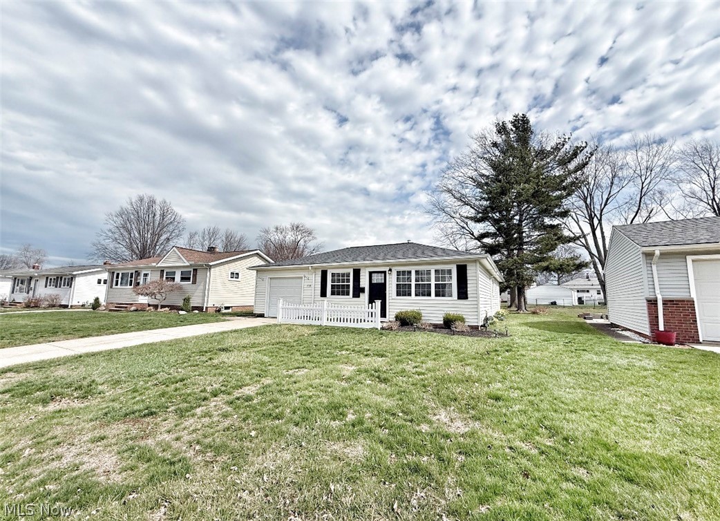 1739 Ridgeview Drive Wickliffe OH 44092