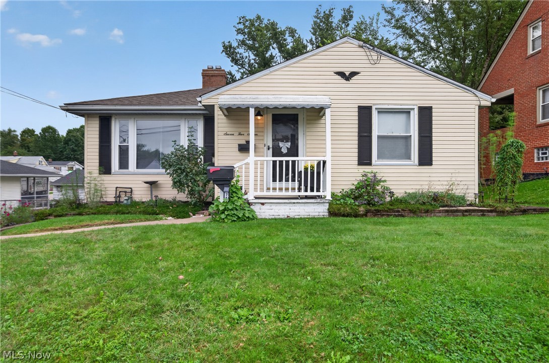 757 Saint Clair Avenue Barberton OH 44203