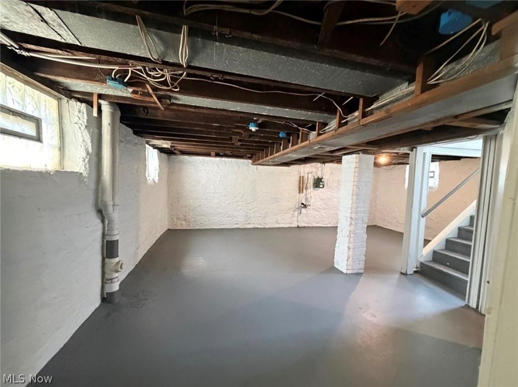 2233 E 80th Street Cleveland OH 44103